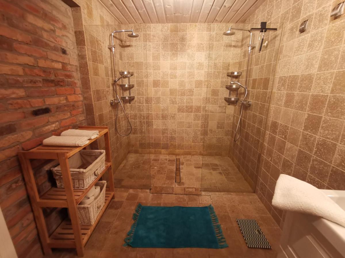 House Of Freedom With Sea View Sauna And Jacuzzi Oslonino 외부 사진